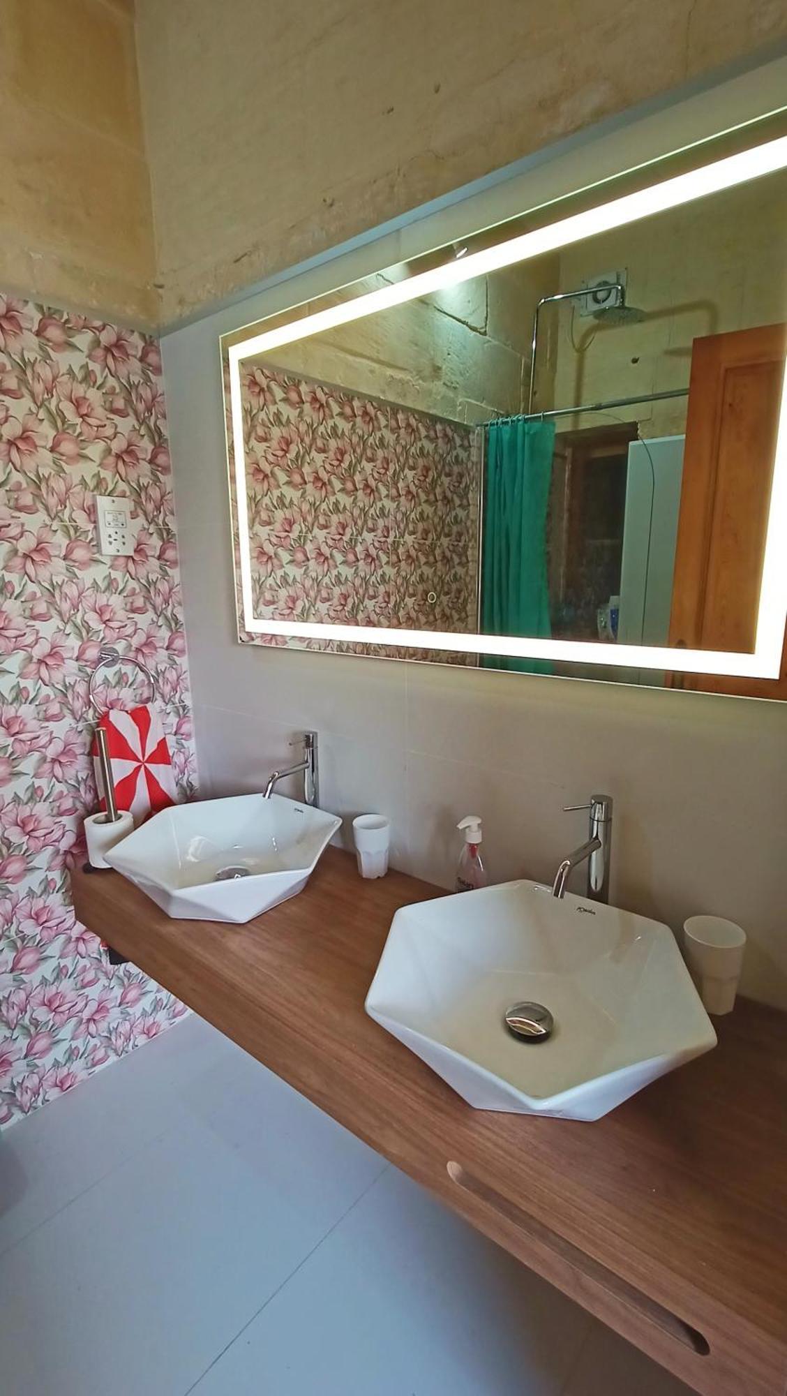 Arthome - Guest Rooms Għarb Zewnętrze zdjęcie
