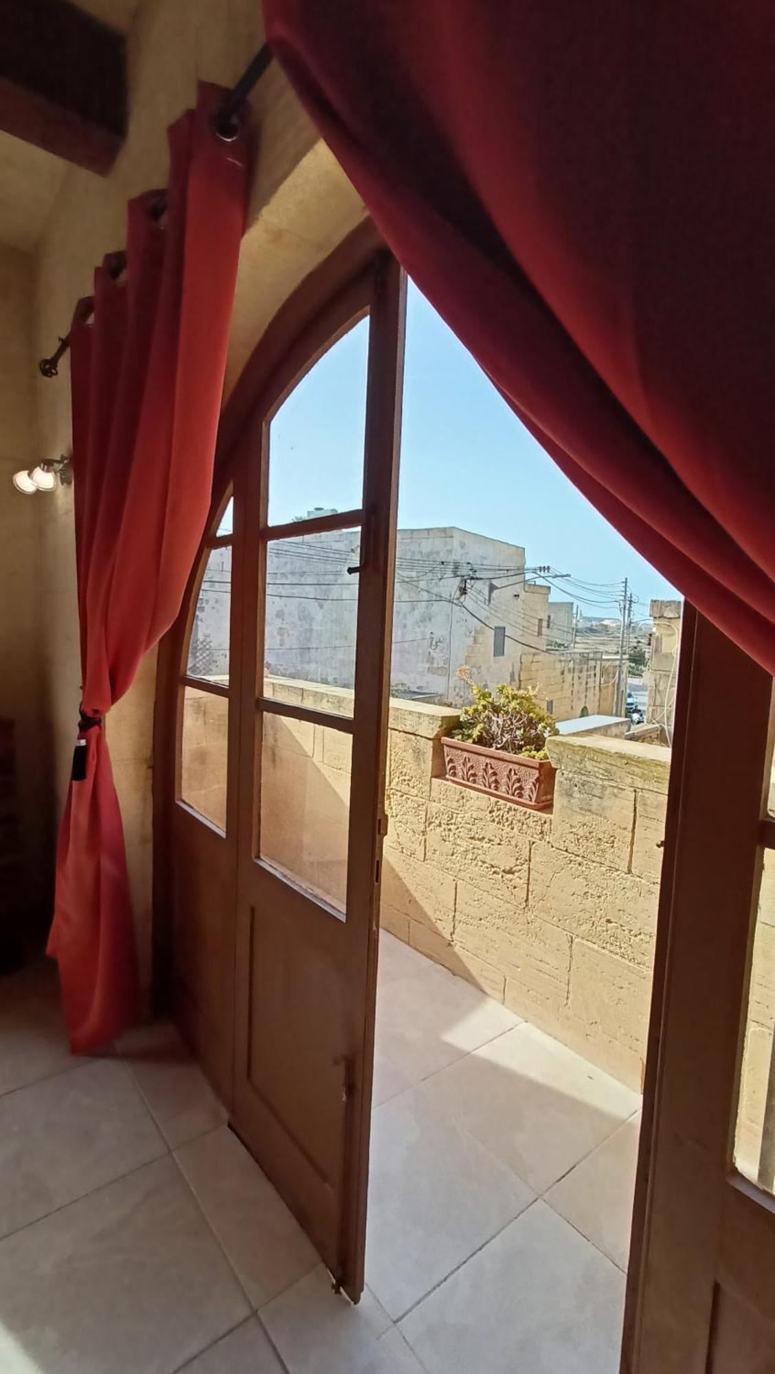 Arthome - Guest Rooms Għarb Pokój zdjęcie